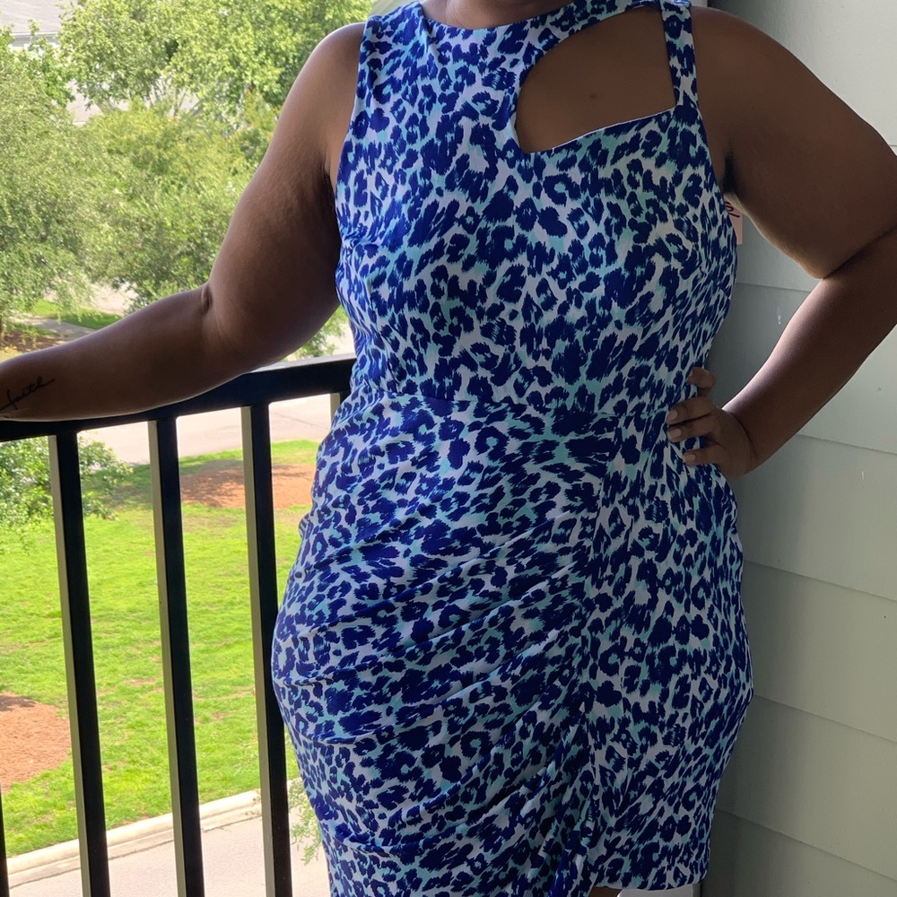 MonifC Blue Leopard Rose Dress-NWT size 2(18-20)